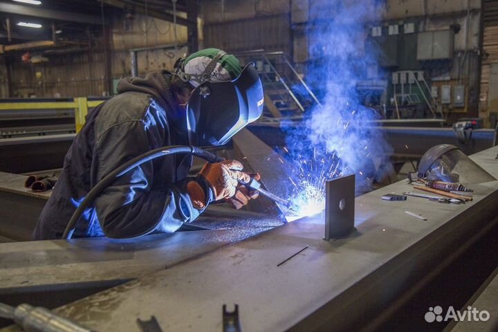 Сварщик-сборщик на полуавтомат