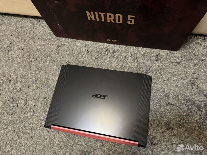 Игровой ноутбук Acer Nitro 5 (R5 3550H, GTX1650)