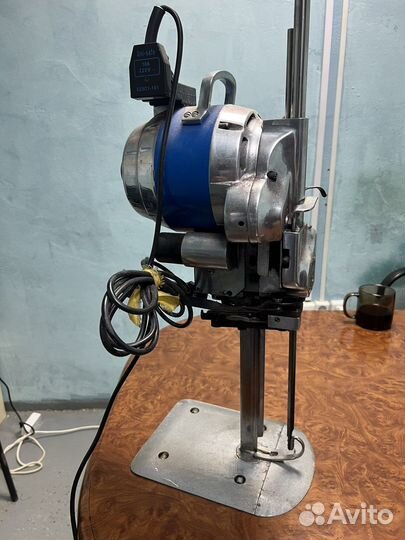 Продам нож сабельный раскройный