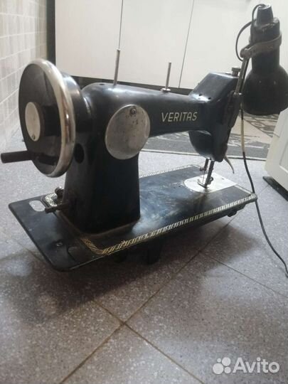 Швейная машина Veritas
