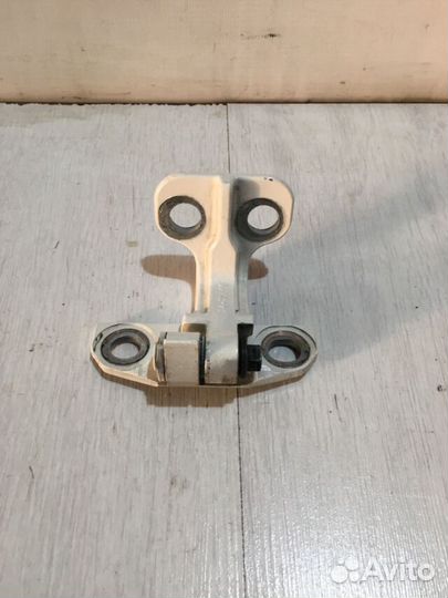 Петля двери jaguar XF 3.0 ат aj30