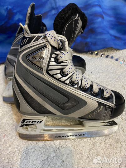 Хоккейный коньки CCM детские, р.27