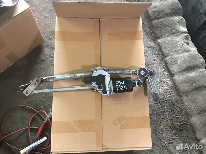 Трапеция с моторчиком бмв е90