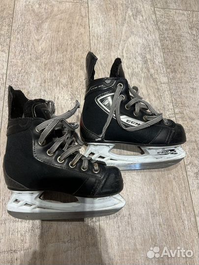 Коньки хоккейные ссм