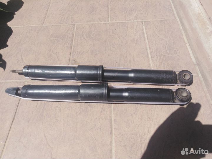 Амортизатор задний Черри Тигго Т11, Лифан Х60