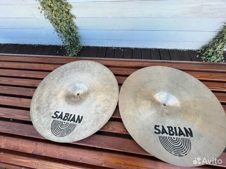 Оркестровые тарелки Sabian HH Viennese 18” crash