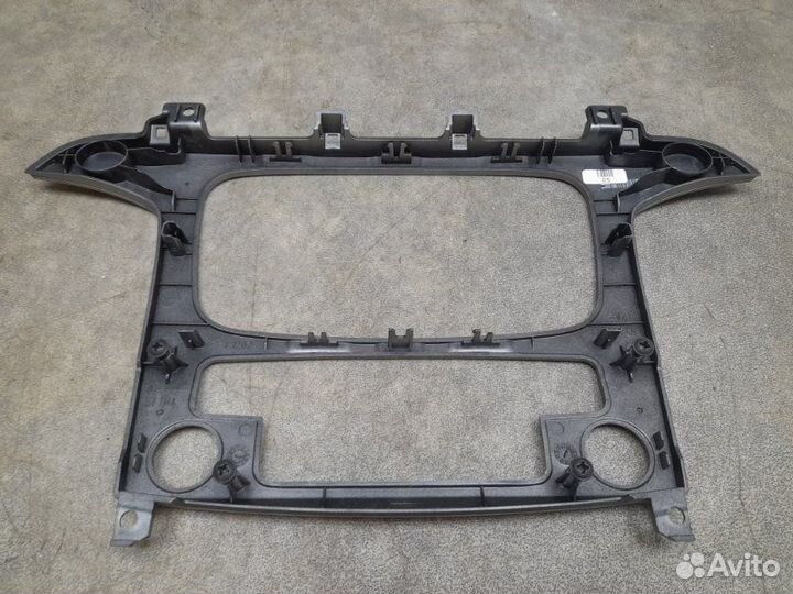 Накладка блока управления климатом Ford S-Max 1