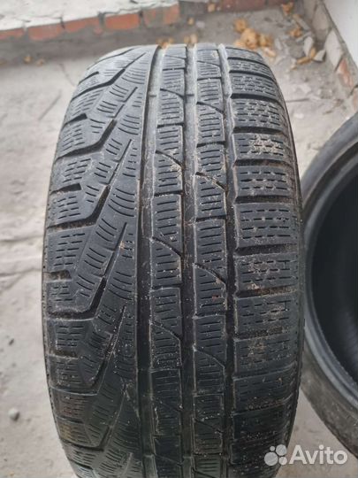 Pirelli Winter 210 Performance 225/50 R17