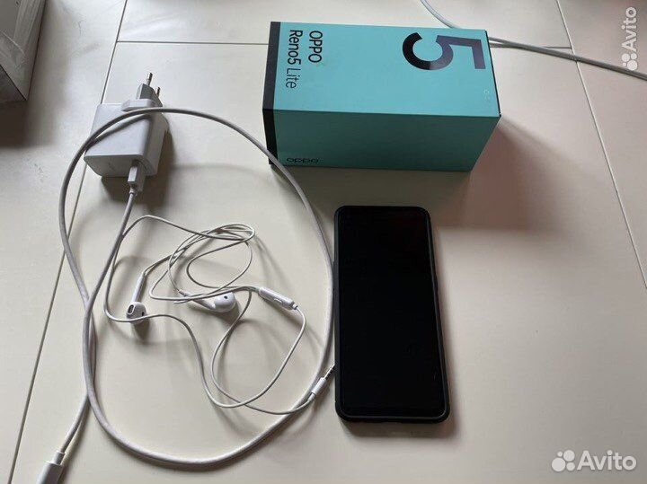 Смартфон oppo reno 5 Lite