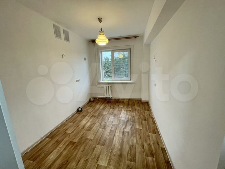 1-к. квартира, 30 м², 4/5 эт.