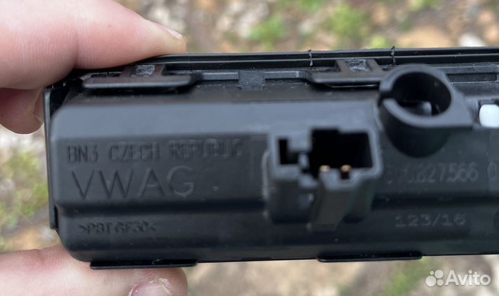 Vag ручка открытия багажника поло седан