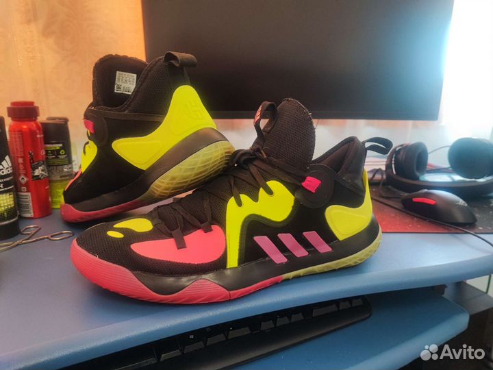 Кроссовки adidas Harden Stepback 2.0