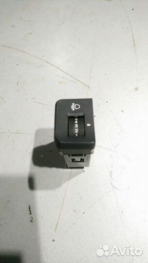 Кнопка корректора фар Kia Rio 3 2013