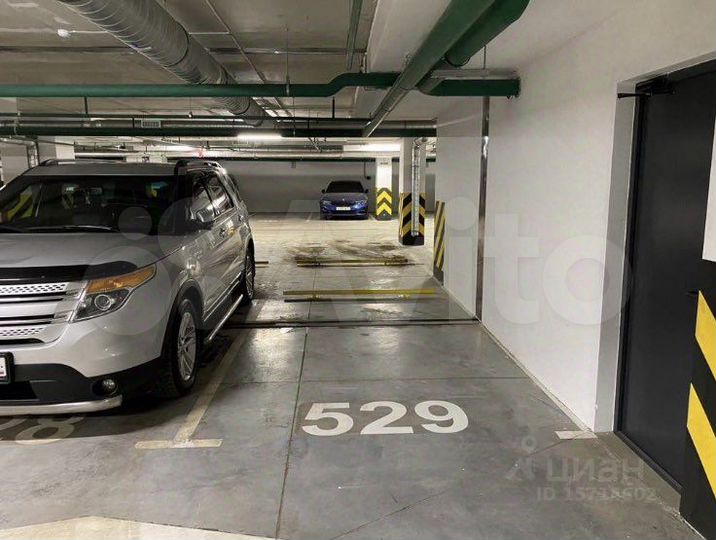 Машиноместо, 13 м²