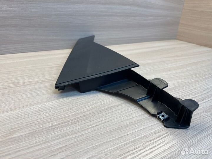 Накладка двери задняя правая LADA X-Ray