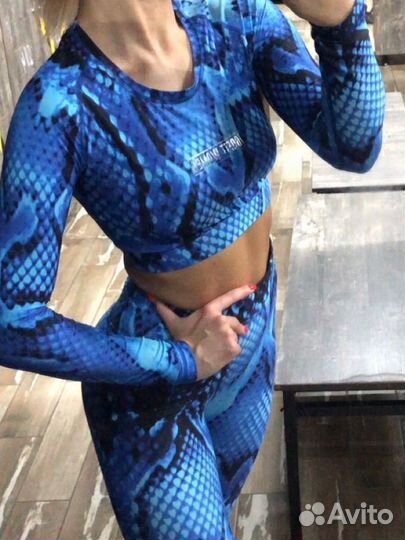 Костюм для зала спортивный