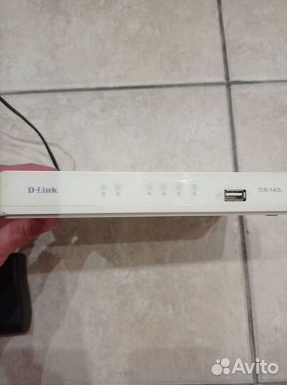 Комутатор роутер D-Link DIR 140L, DI 804 HV