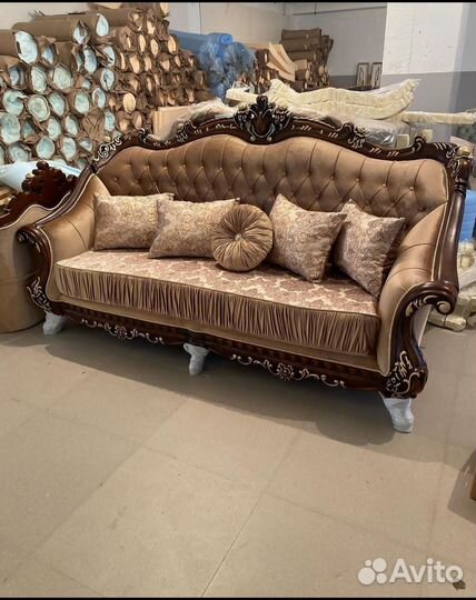 Диван и кресло