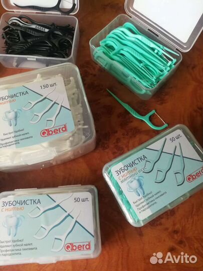 Зубочистки с зубной нитью (флоссеры)