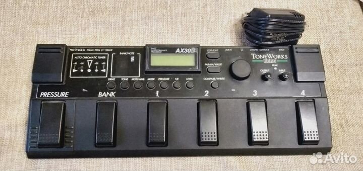 Бас гитарный процессор Korg ToneWorks AX30B