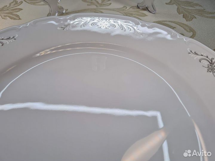 Блюдо Серый орнамент 30 см Thun 1794 Чехия