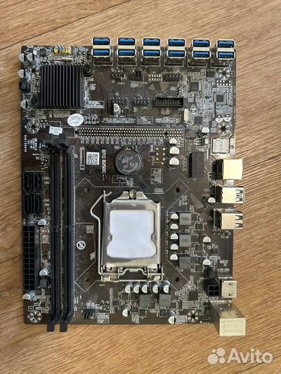 Материнская плата