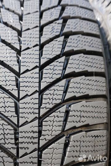 Triangle PL01 215/65 R16