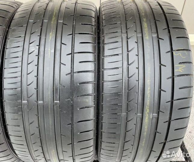 Dunlop SP Sport Maxx 050+ 245/40 R19 и 275/35 R19