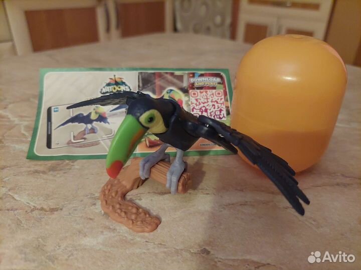 Тукан из киндер Natoons Maxi обмен