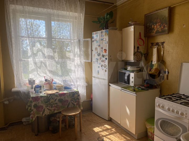 Комната 23 м² в 3-к., 2/3 эт.