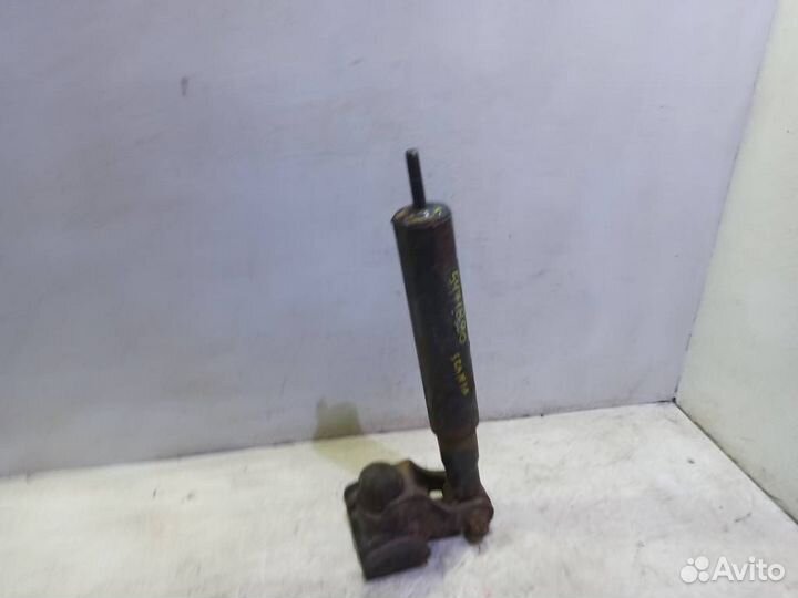 Амортизатор передний