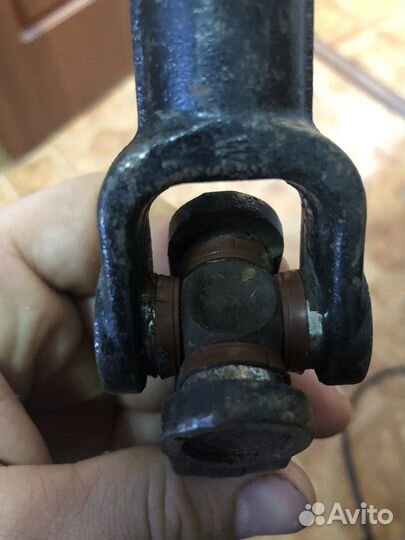 Рулевой карданчик jzx100