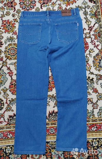 Джинсы мужские
