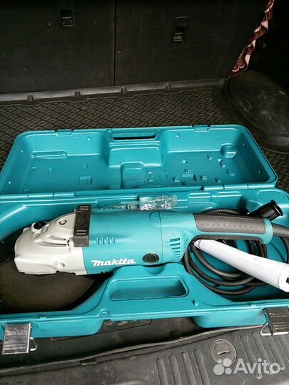 Ушм makita9020S в кейсе.Румыния