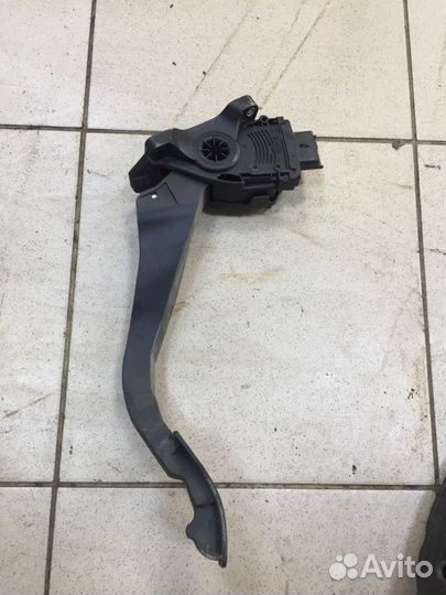 Педаль газа Citroen C3 Picasso EP3 2010