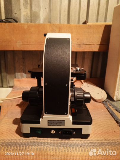 Микроскоп электронный