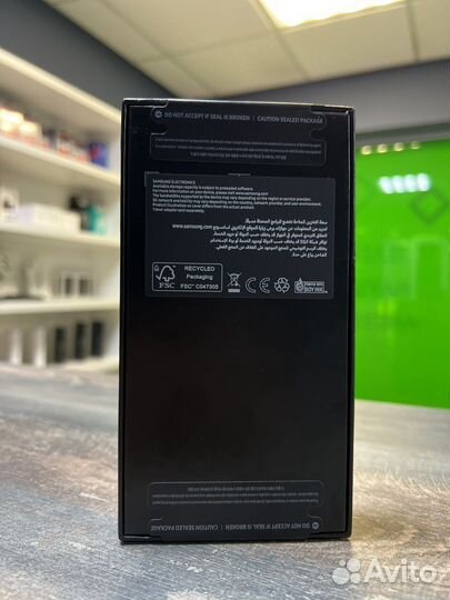 Samsung Galaxy S23, 8/128 ГБ