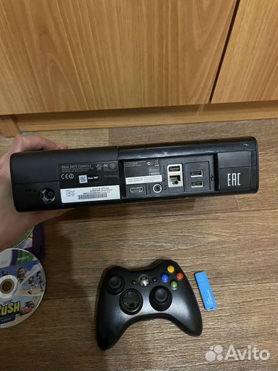 Xbox 360 E