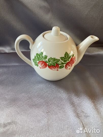 Чайник заварочный, сахарница фарфоровый СССР