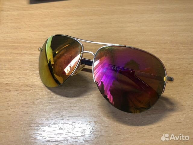 Солнечные очки женские