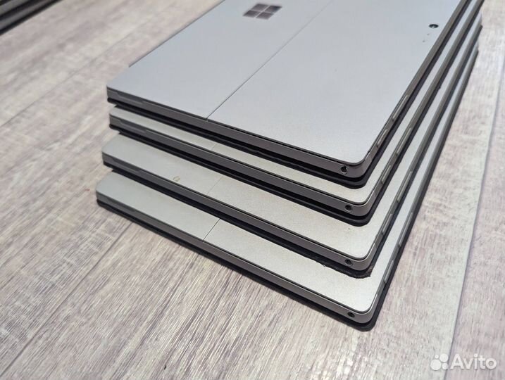 Microsoft Surface Pro 4 i5 8gb 256gb