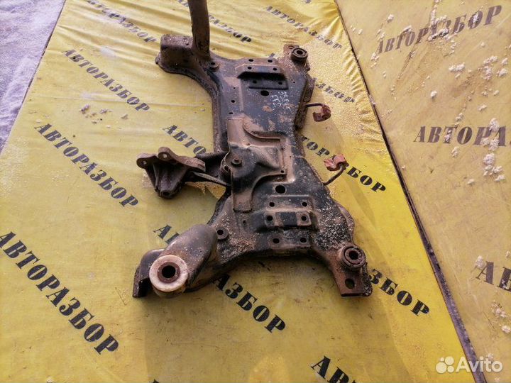 Подрамник передний Ford Focus 2 2008-2011 седан