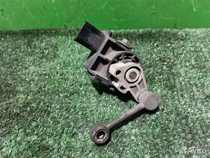 Датчик положения кузова Citroen C5 2009