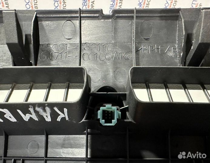 Накладка торпедо Toyota Camry 40