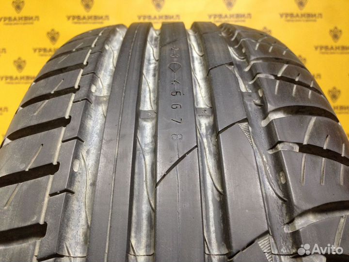 Nokian Tyres Hakka H 215/60 R16 99H
