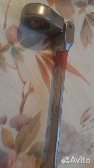 Ключ с трещеткой