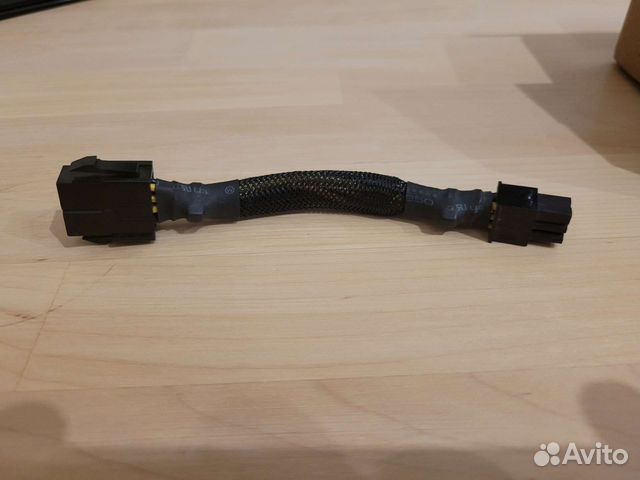 Переходник питания с 8 pin на 6 pin для видеокарты