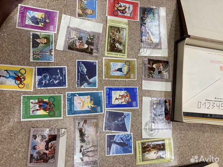 Продаю марки времён СССР. Примерно, 120 шт