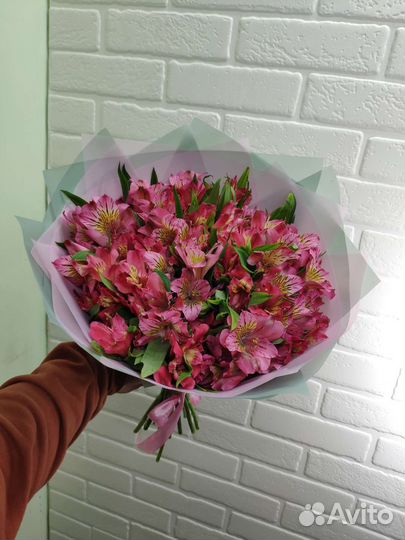 Букет роза букеты розы хризантема пионы гортензия