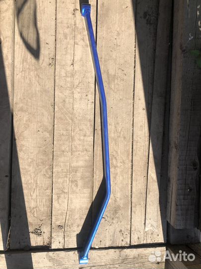 Передняя нижняя распорка-Subaru Impreza, Forester